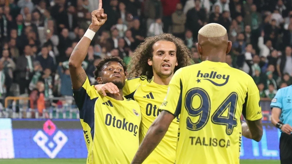 Fenerbahçe, bu sezonu da ikinci bitirdi