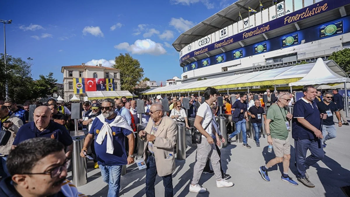 Fenerbahçe'de seçim tarihi tartışması: TFF'den açıklama geldi