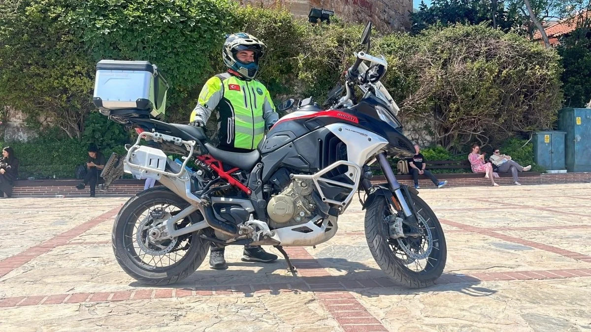 Antalya'dan kutsal topraklara 7 bin kilometrelik motosiklet yolculuğu