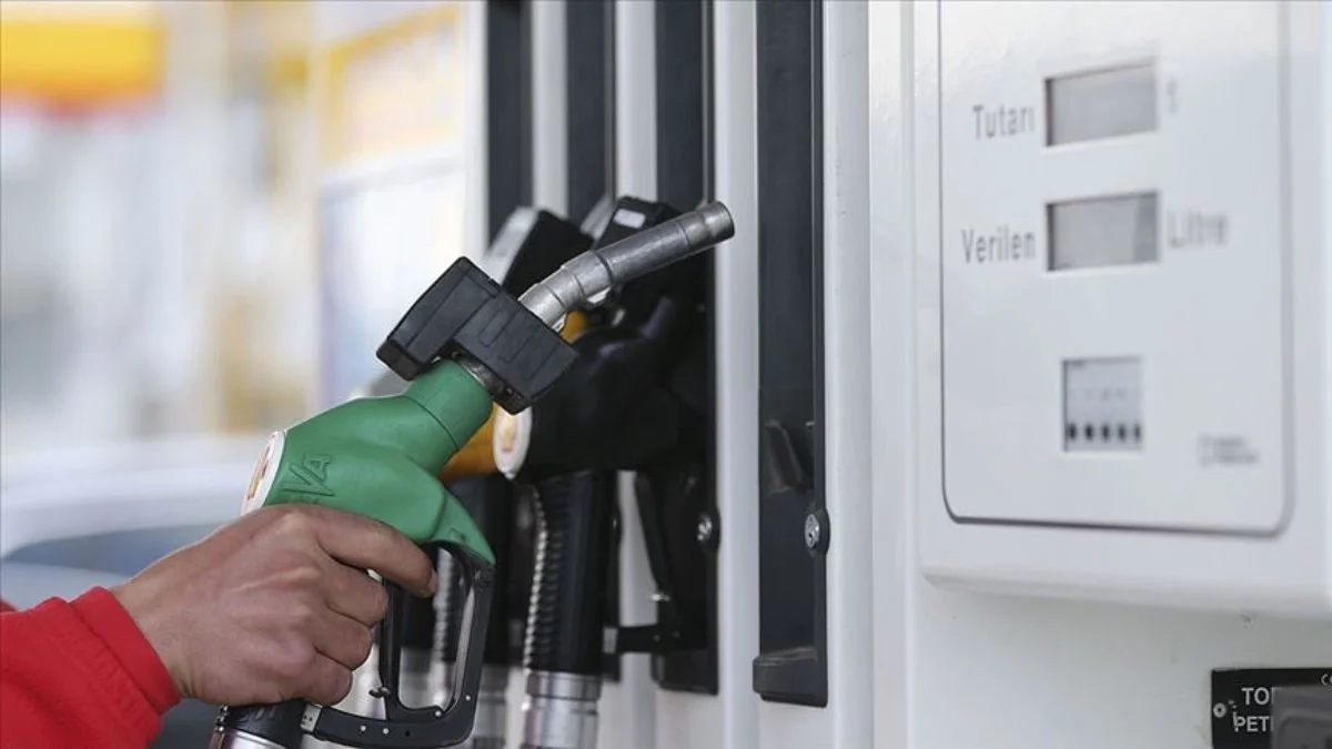 Benzin ve motorine zam geliyor: Pompaya yansıyacak