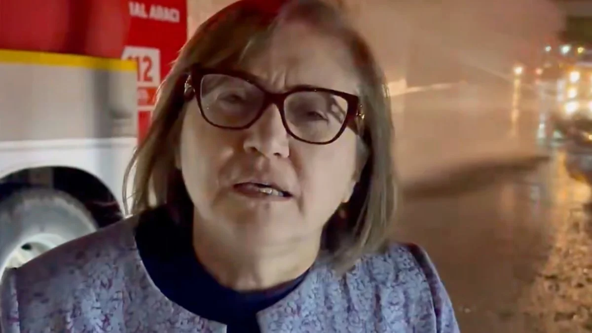 Gaziantep'i 'süper hücre' vurdu: Fatma Şahin vatandaşın yanından ayrılmadı