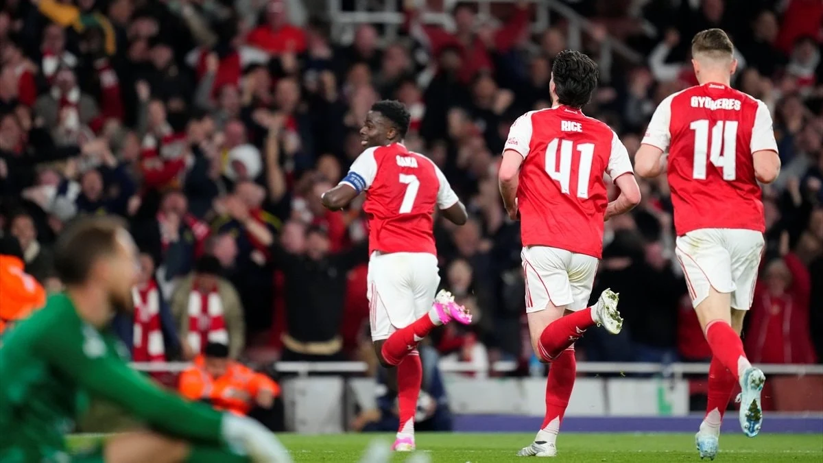 Şampiyonlar Ligi'nde ilk finalist Arsenal oldu