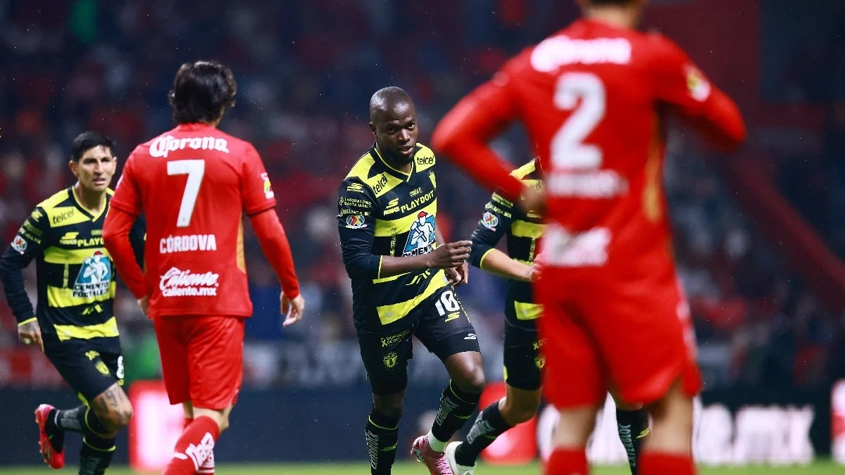 Eski Fenerbahçeli Enner Valencia'dan muhteşem gol