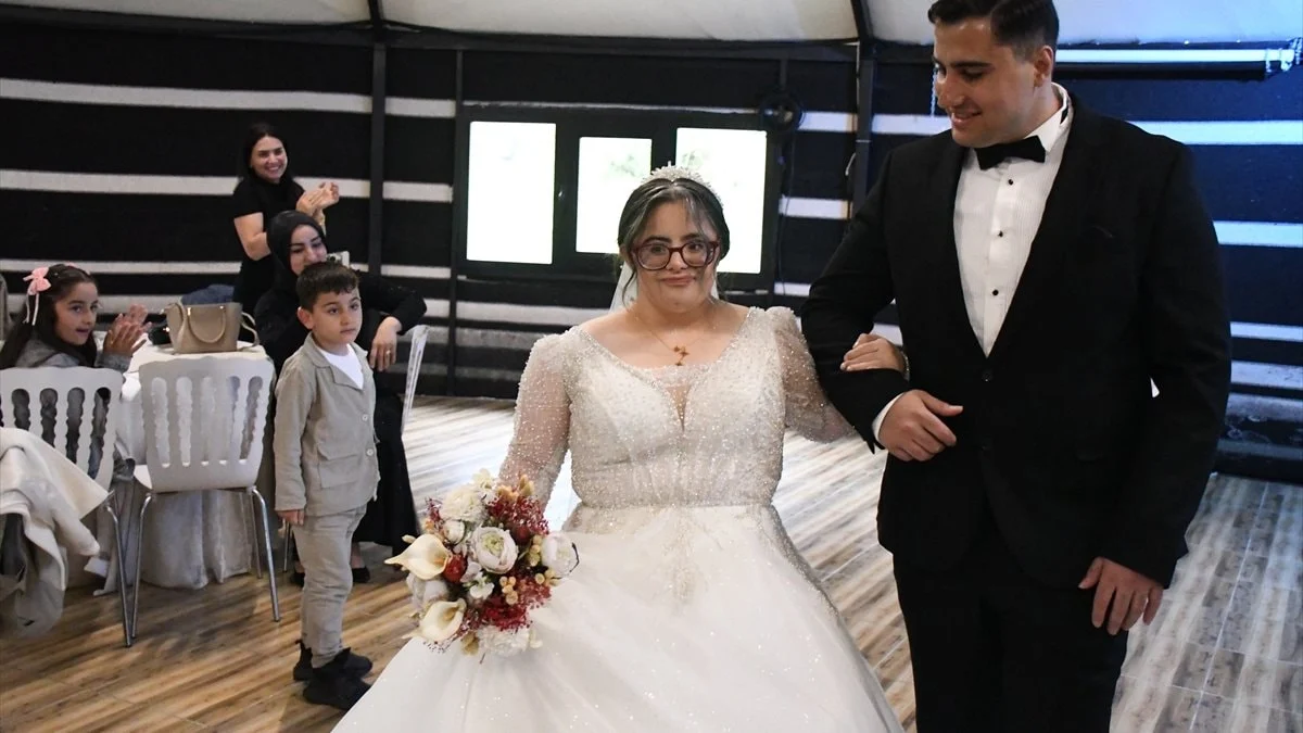 Düzce'de down sendromlu Elif'in gelinlik hayali gerçek oldu
