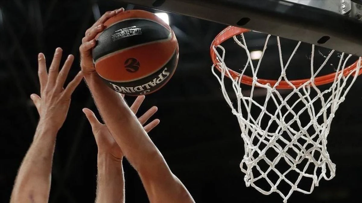 EuroLeague'de play-off için son bilet sahibini bulacak