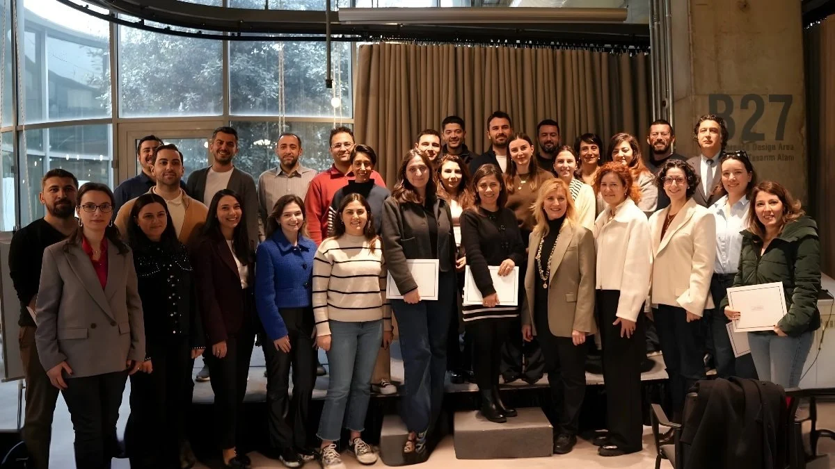 Sürdürülebilirlik profesyonelleri SustainHUB Academy'den mezun oldu