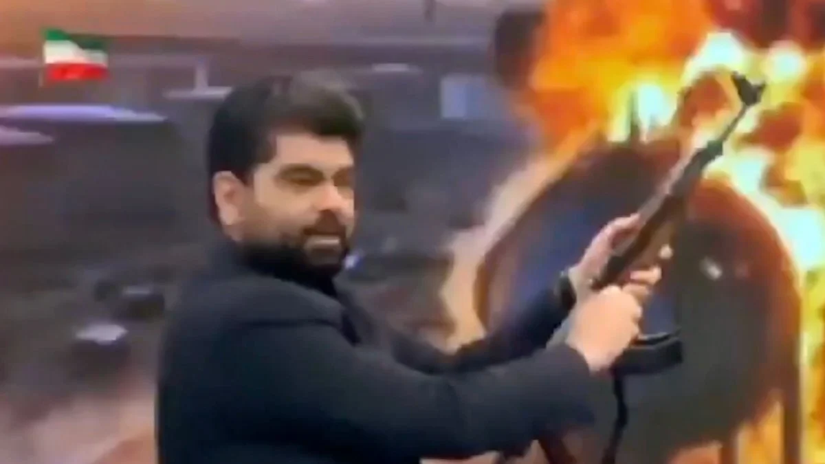 İran televizyonu, olası ABD saldırısına karşı halka silah eğitimi veriyor