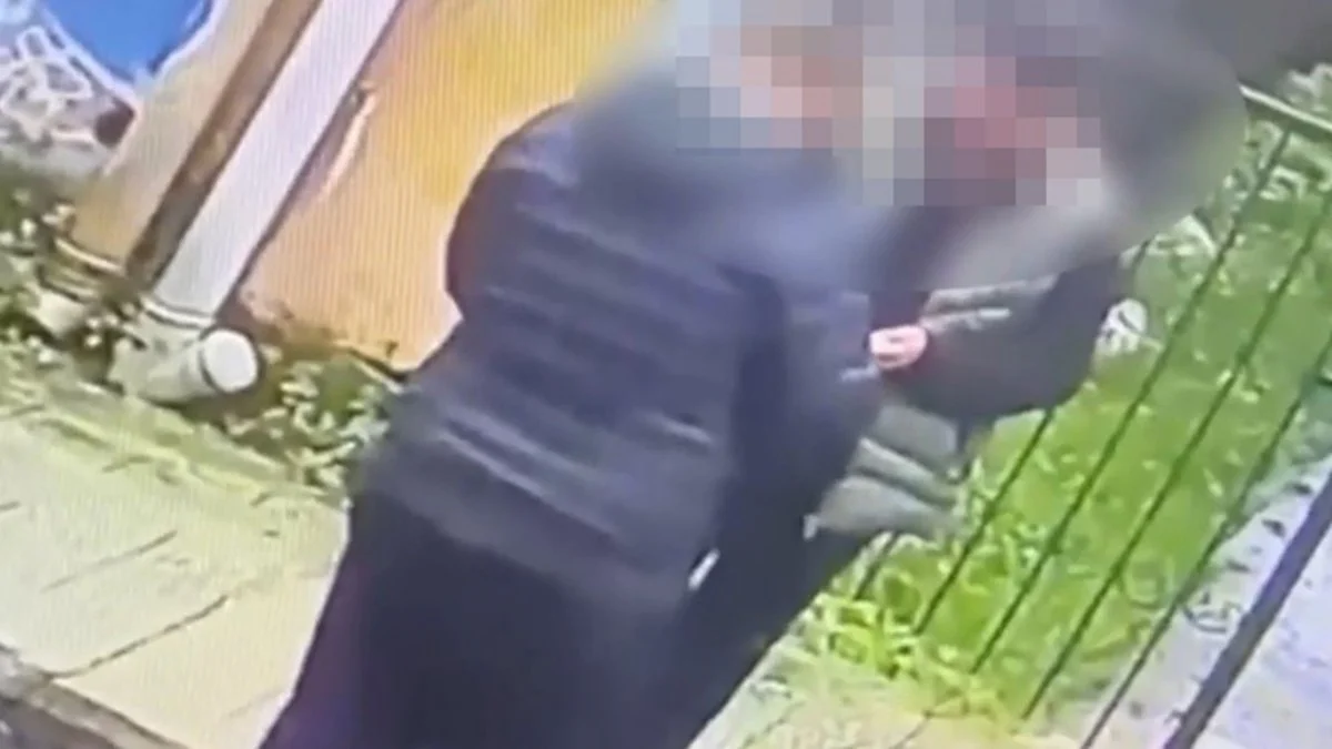 Sakarya'da sokakta uyuşturucu satışı kamerada: 1 tutuklama