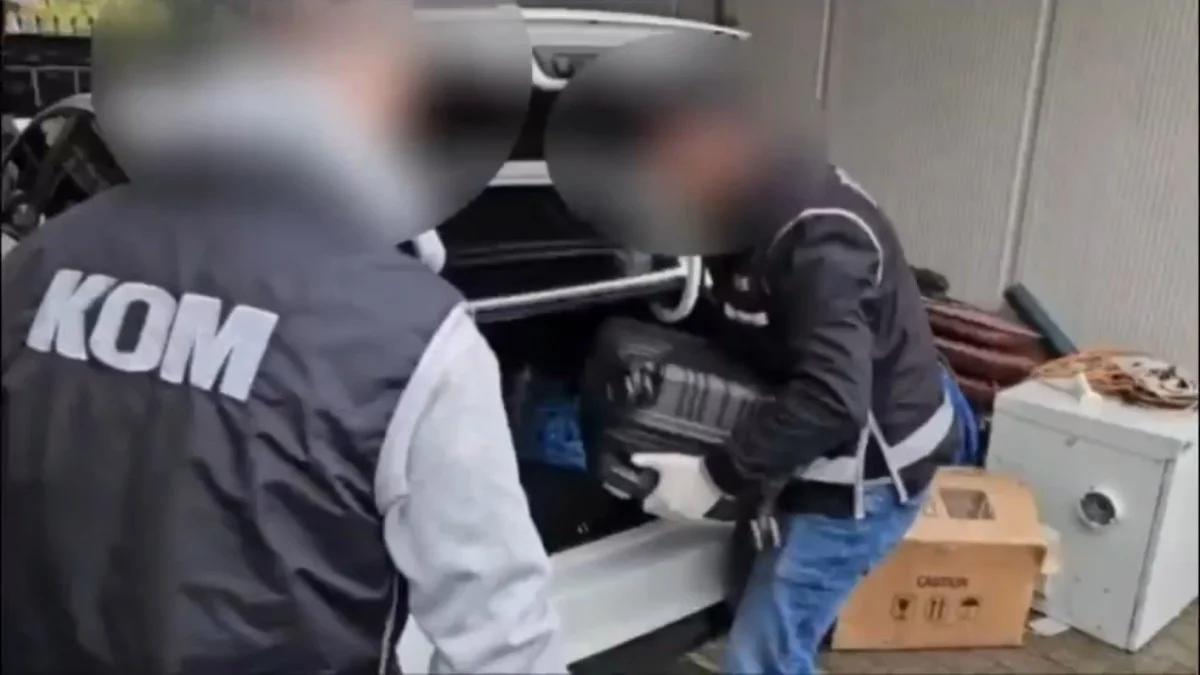 Sakarya'da nefes kesen operasyon: Silah kaçakçılarına suçüstü