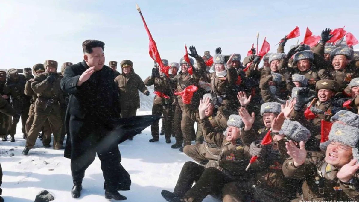 Kuzey Kore'de Kim Jong yabancı dizi izleyenleri idam ediyor