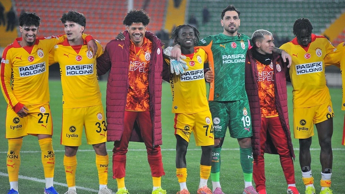 Galatasaray'da 4 oyuncu ilk kez şampiyonluk sevinci yaşadı
