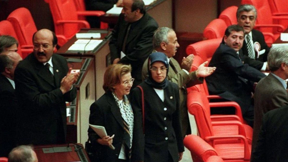 Ümit Yenişehirli yazdı: 2 Mayıs 1999, Kavakçı’ya yapılanlar