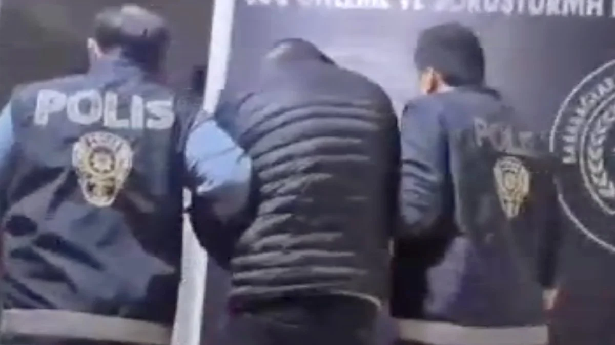 İzmir’de firari hükümlü saklandığı gardıropta yakalandı