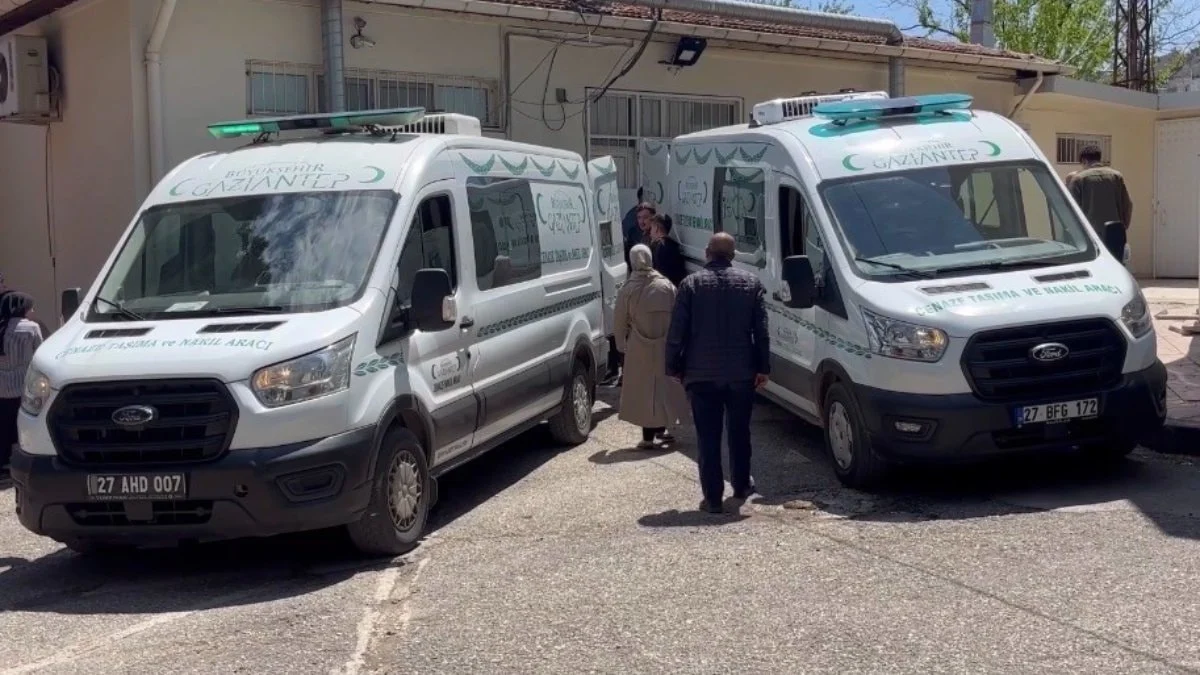 Gaziantep'te iki ayrı traktör kazası: Çiftçiler can verdi