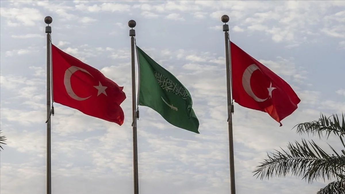 Türkiye ve Suudi Arabistan karşılıklı vize muafiyeti getirecek
