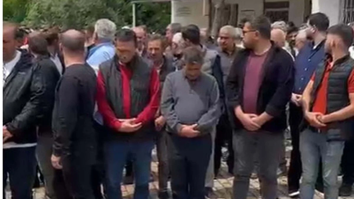 Aydın'da kılınan bir cenaze namazında 'helal etmiyorum' şoku