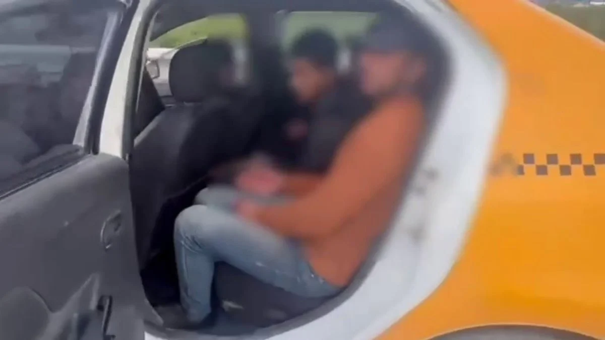Hatay'da taksiyle göçmen kaçıran sürücüleri polis yakaladı: 334 bin TL ceza kesildi
