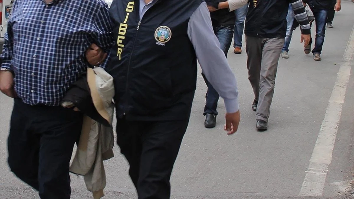 İstanbul merkezli 3 ilde yasadışı bahis operasyonunda 11 şüpheli yakalandı