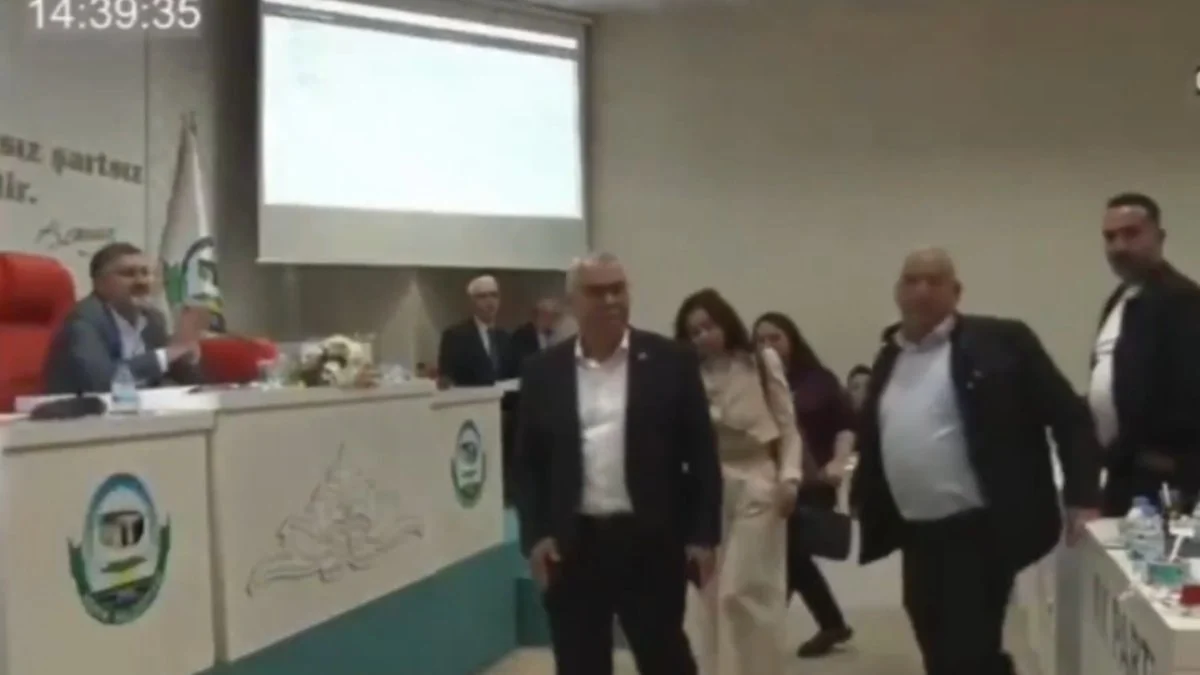 Antalya'nın Serik Belediye Başkanı Kumbul'dan 'İyi ki AK Parti'ye geçmişim' çıkışı