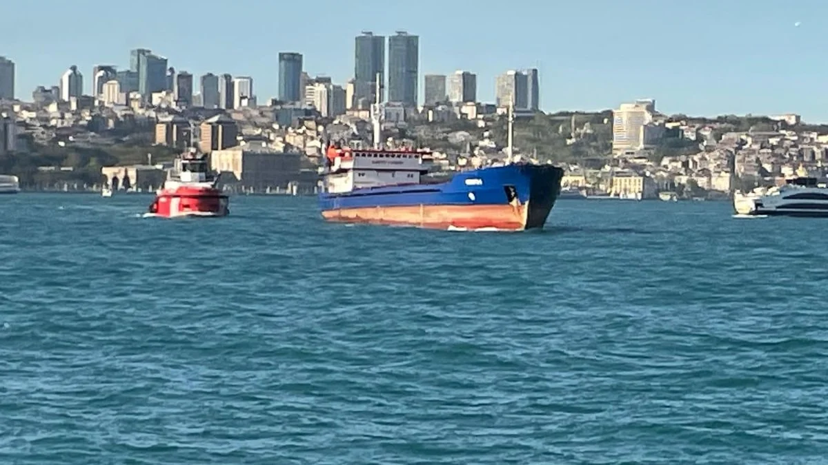 İstanbul Boğazı'nda gemi arızası