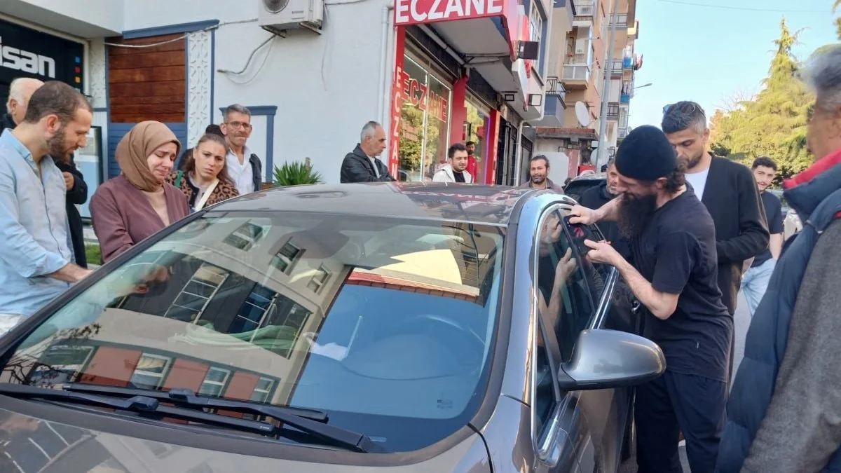 Trabzon’da yürekleri ağza getiren olay: 3 aylık bebek otomobilde mahsur kaldı