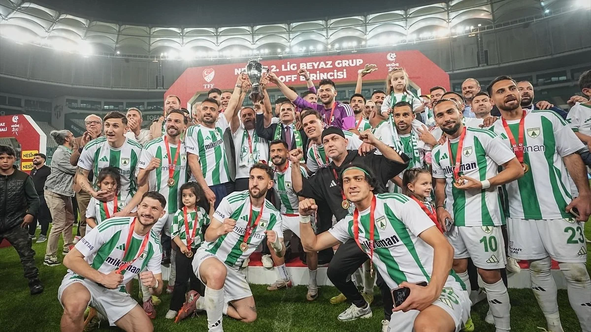 Bölgesel Amatör Lig'den başladıkları yolculukta 1. Lig'e çıktılar