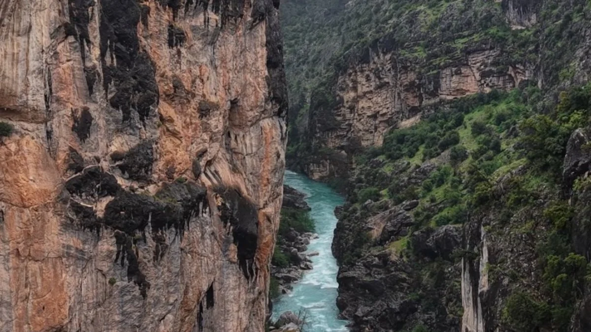 Mersin Gezende Kanyonu hayran bırakıyor