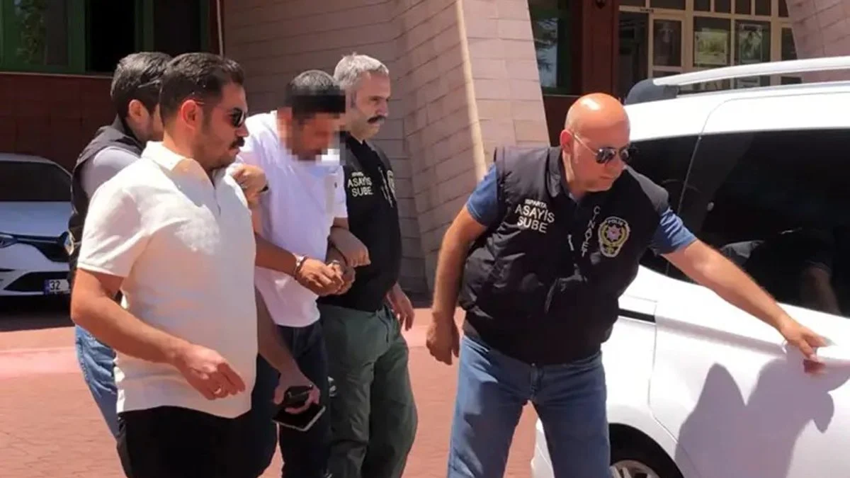 Isparta'da nişanlısını rahatsız eden adamla tartıştı, canından oldu