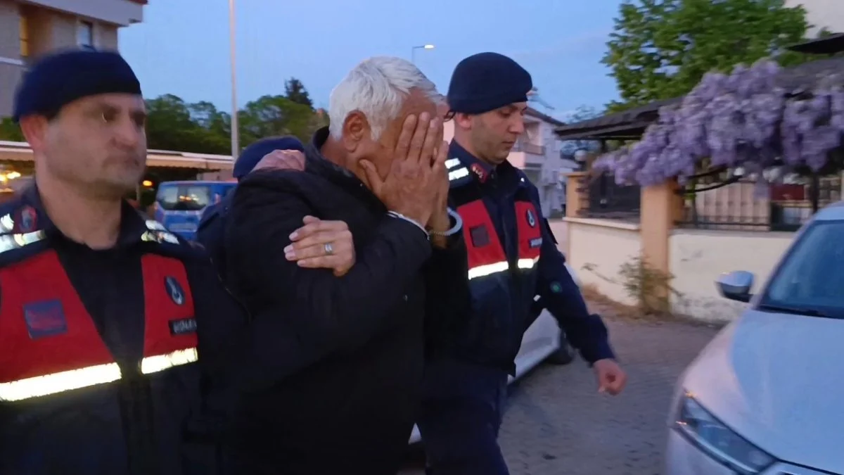 Denizli'de öğrencileri taciz eden bakkal tutuklandı