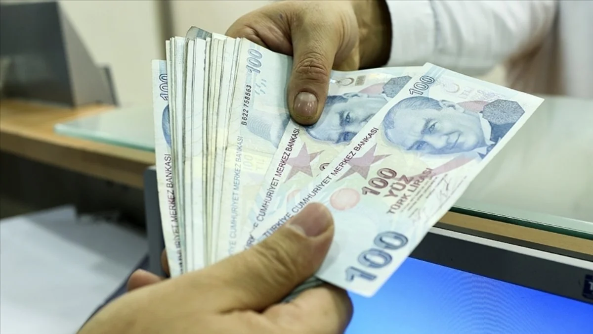 İşsizlik Sigortası Fonu’nda devlet katkısı yarı yarıya düşürüldü