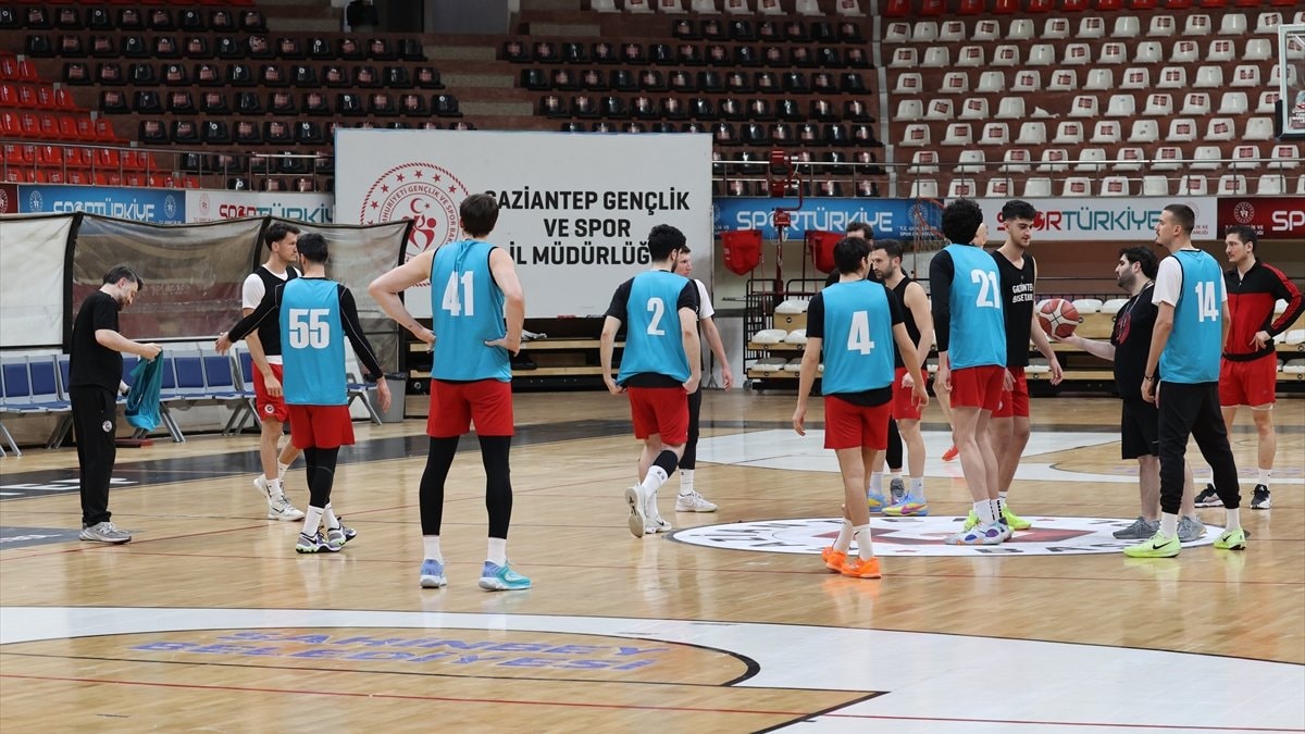 Gaziantep Basketbol'da Süper Lig'e son iki adım kaldı