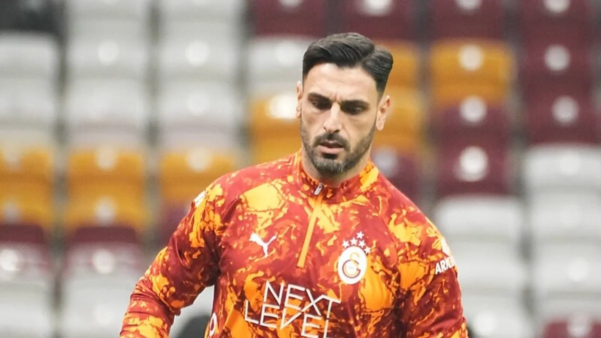 Okan Buruk, Günay Güvenç'le ilgili kararını verdi