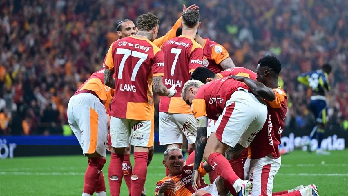 Süper Lig'de zirvede son durum ve kalan maçlar!
