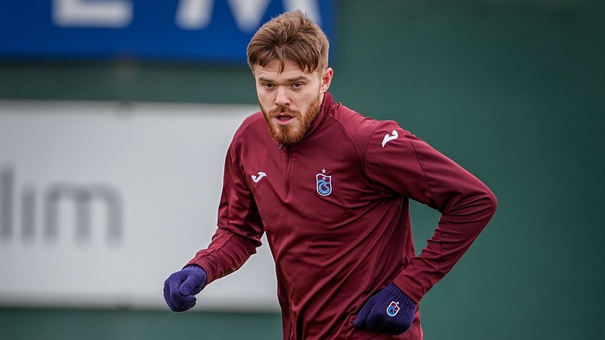 Trabzonspor, Arseniy Batagov'un operasyon geçirdiğini duyurdu
