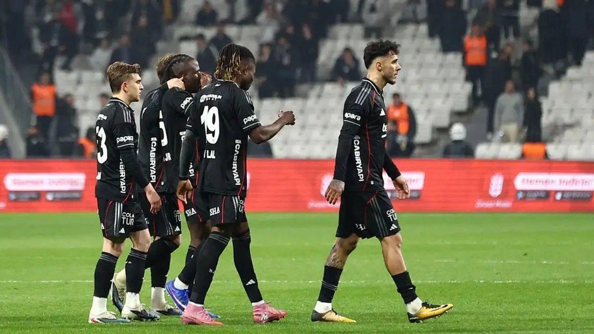 Beşiktaş'ta sezon istikrarsız ve kupasız geçti