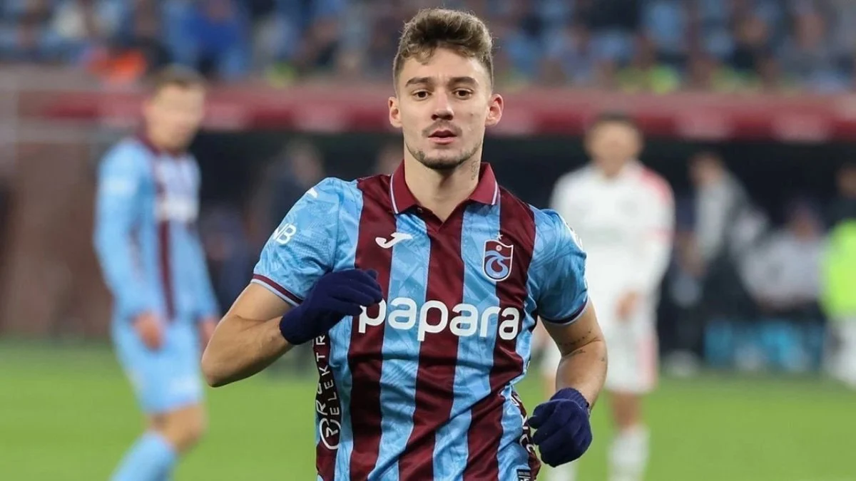Trabzonspor ve Beşiktaş arasında Ernest Muçi gelişmesi