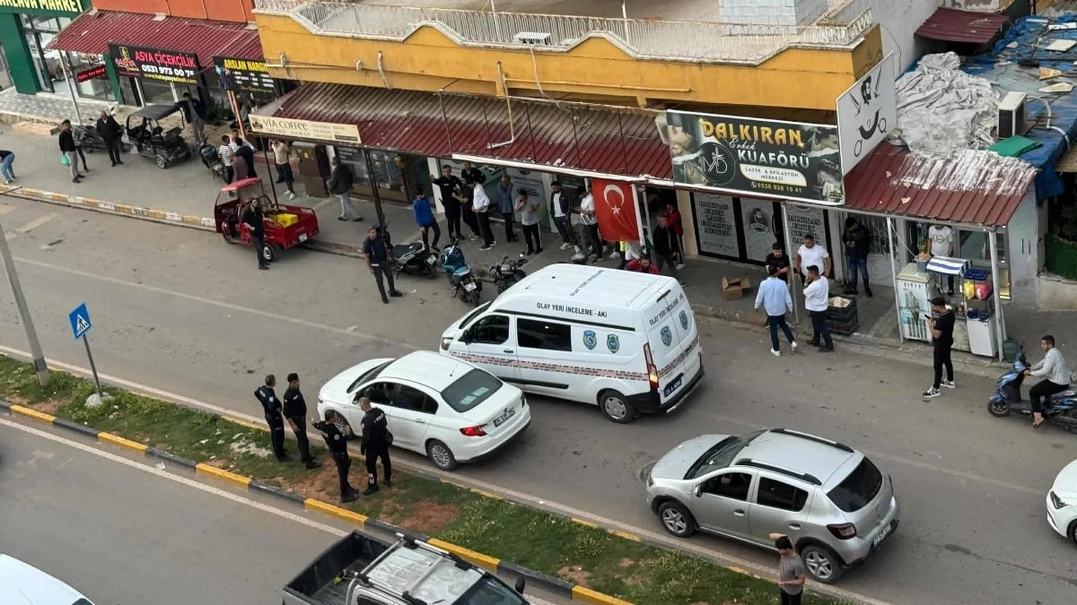 Hatay'da döviz bürosuna ateş açıldı