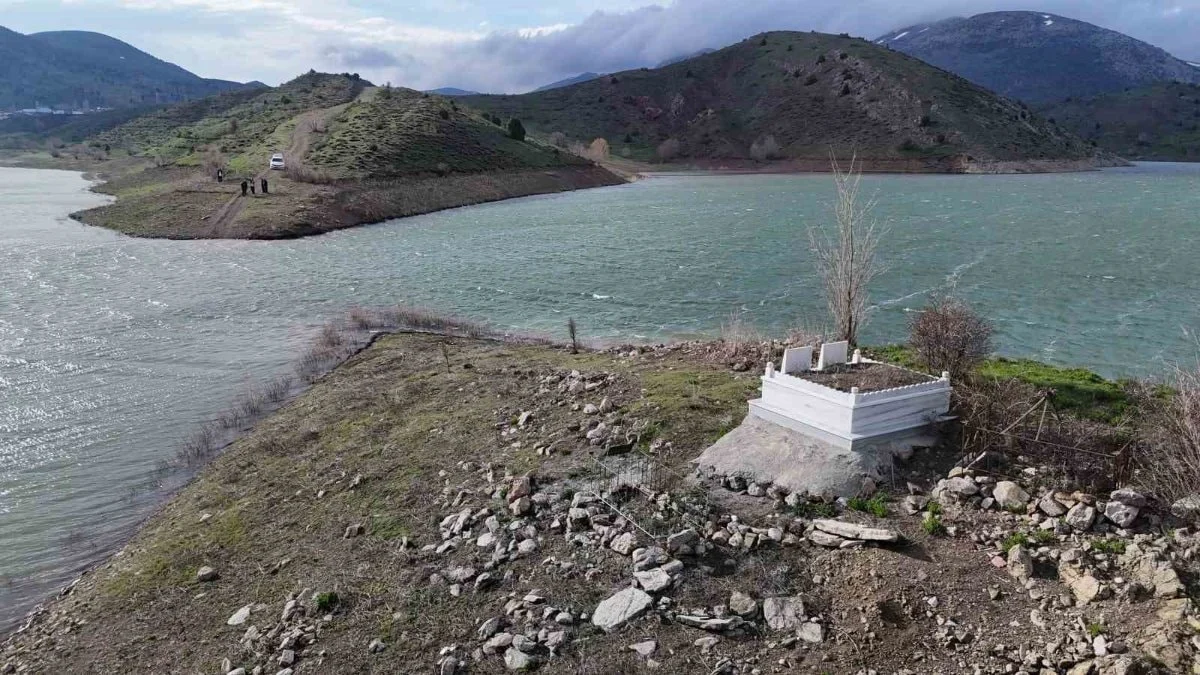 Sivas’ta köylülerin suyla imtihanı: Mezarlar