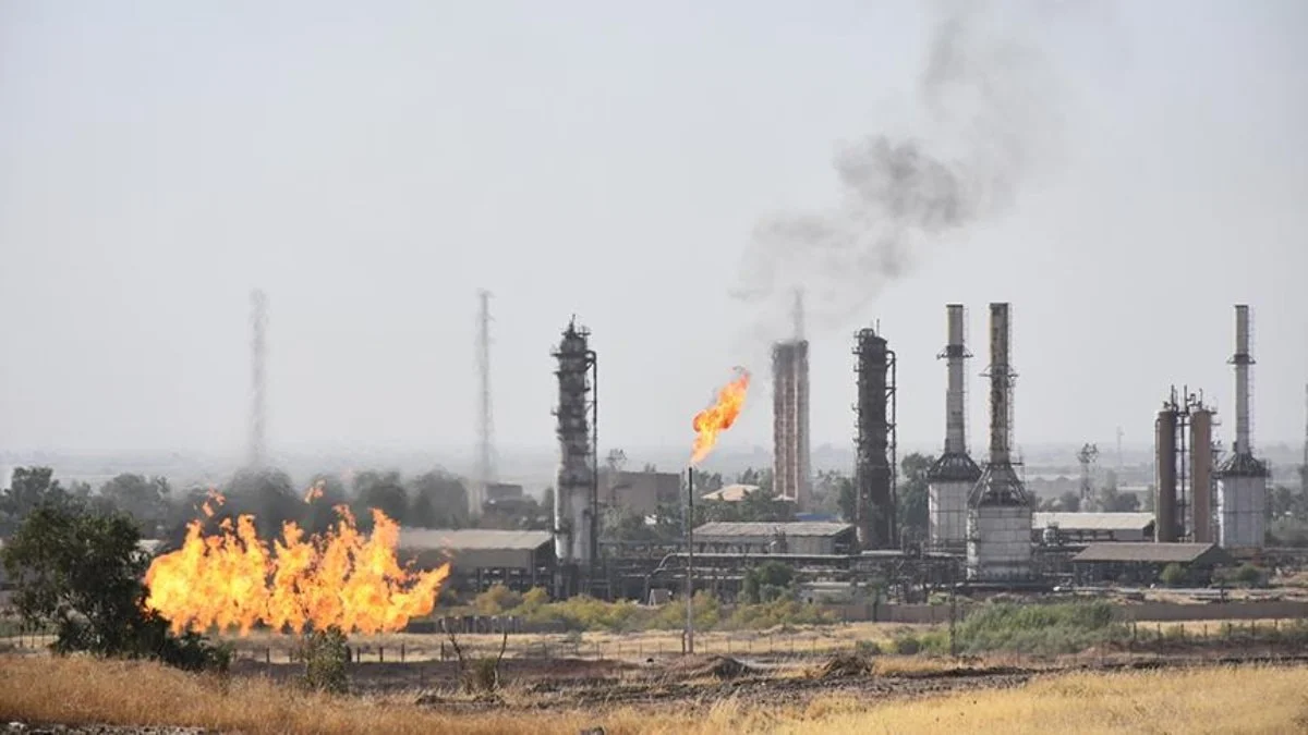 Irak, Suriye’ye ham petrol ihracatına başladı