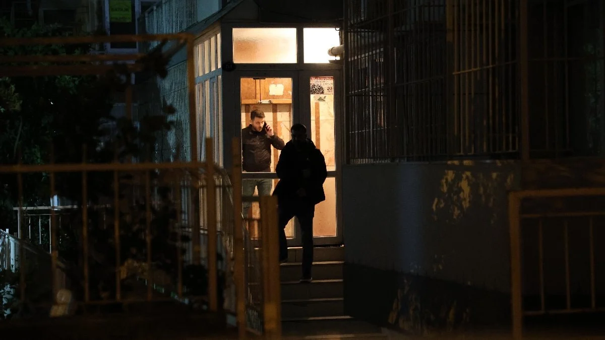 İzmir'de 73 yaşındaki baba, oğlunu bıçaklayarak öldürdü