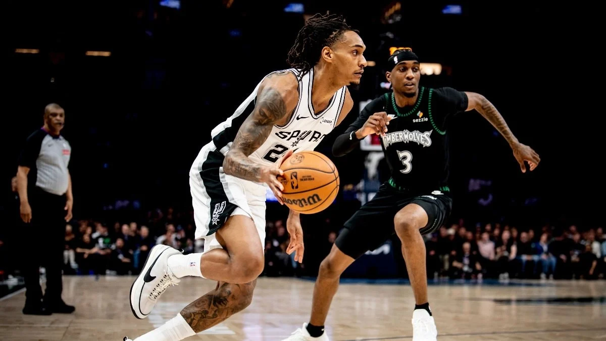 Timberwolves'u yenen Spurs, seride 2-1 öne geçti